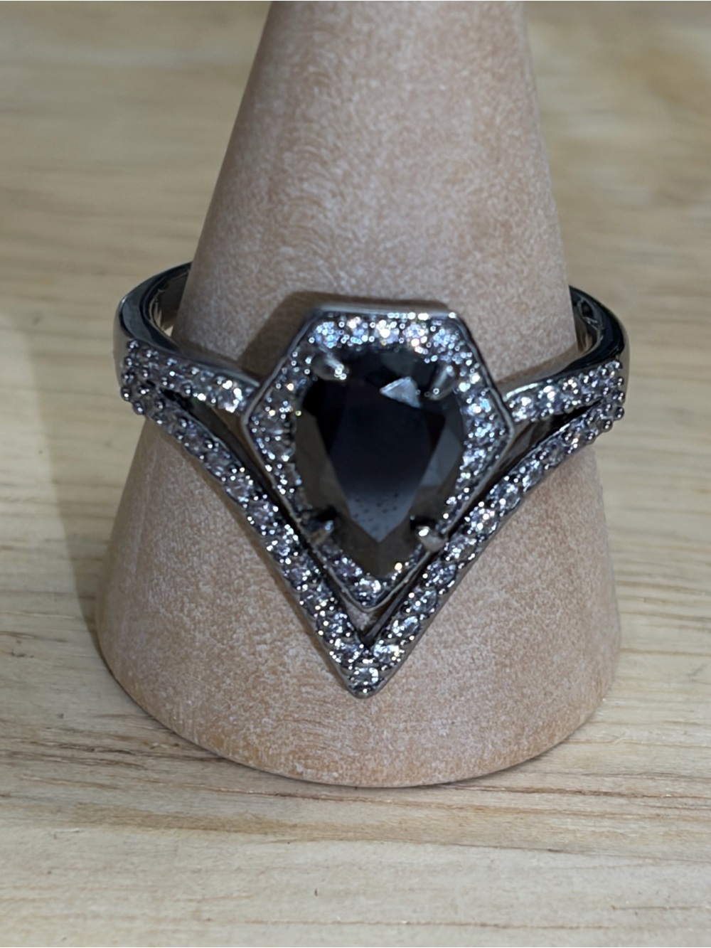 Bomb Party ladies Black Teardrop Halo Ring with Pave Accents size 9